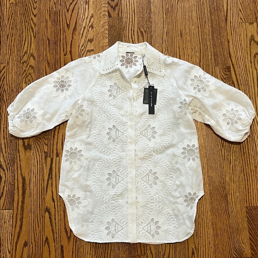 Elie Tahari Linen Embroidered Top